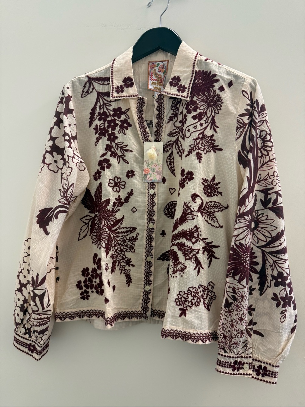 Johnny Was NWT Embroidered Floral Blouse Top Cream Burgundy Maroon Boho L - Picture 4 of 12